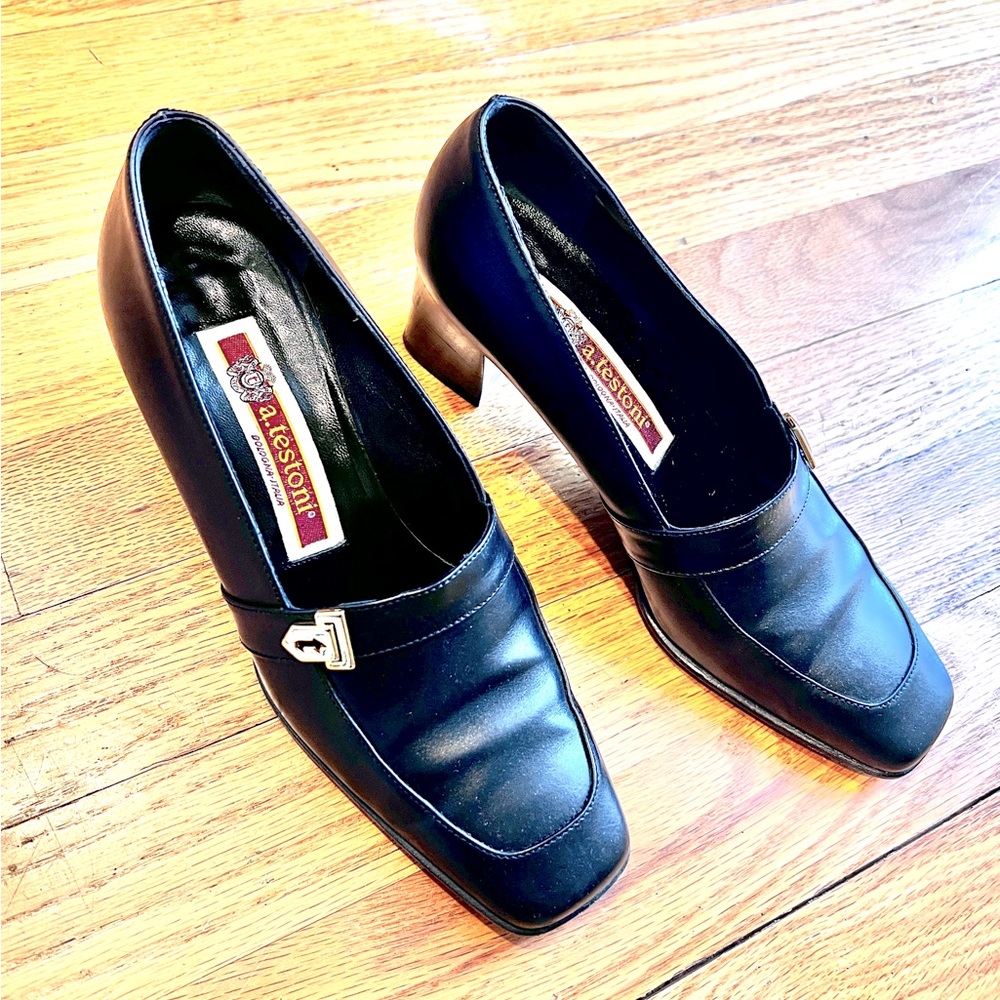 a.testoni Classic Black Leather Heels Women's Size 35 made in Italy